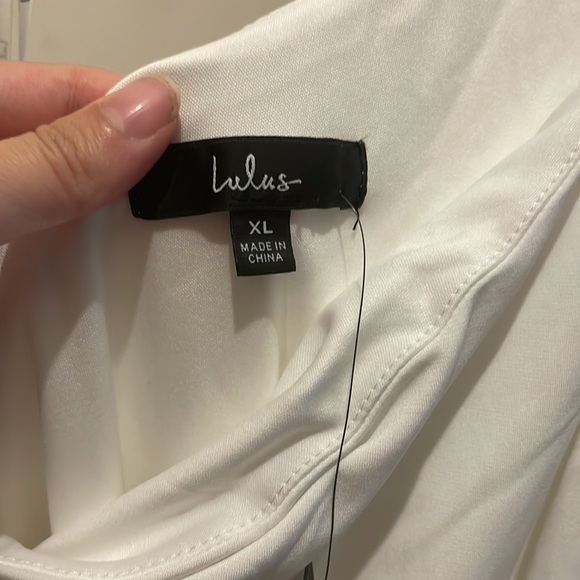 Womens New Lulús Total Appeal White Ruched One-Shoulder Bodycon Midi Dress - Picture 8 of 11